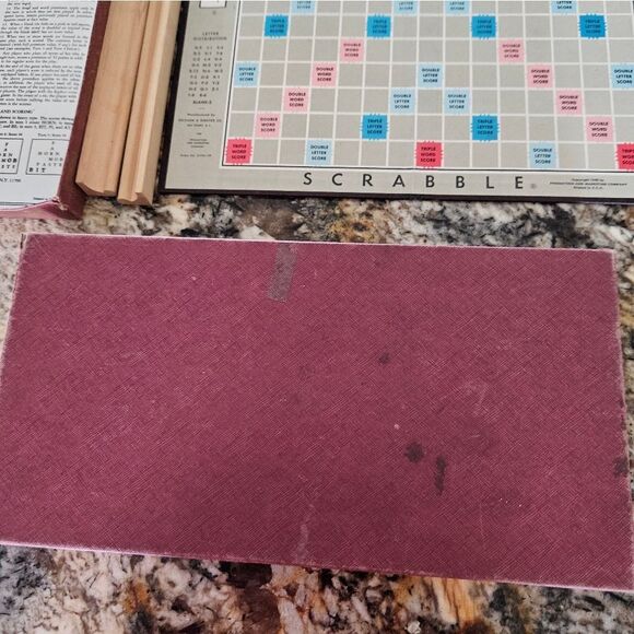 VINTAGE Scrabble Game 1976 - Picture 5 of 8